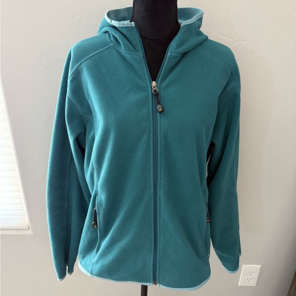 Vintage L.L. Bean Women’s Polartec Aqua Fleece Jacket with hood. Size XL
